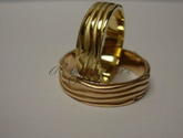 Обручальные кольца из желтого и розового золота