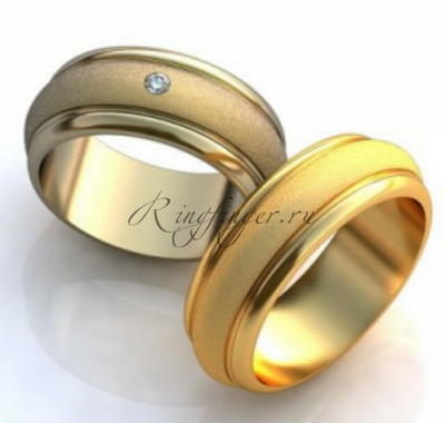 Венчальные кольца с матовой серединой и блестящими краями