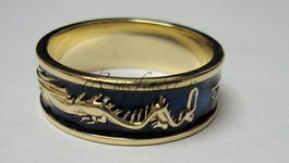 Обручальное кольцо с драконом