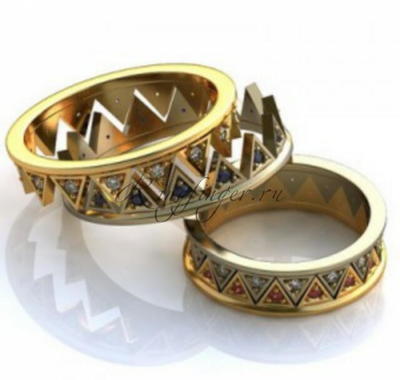 Двойные обручальные кольца в виде короны и украшением каждого зубца драгоценным камнем