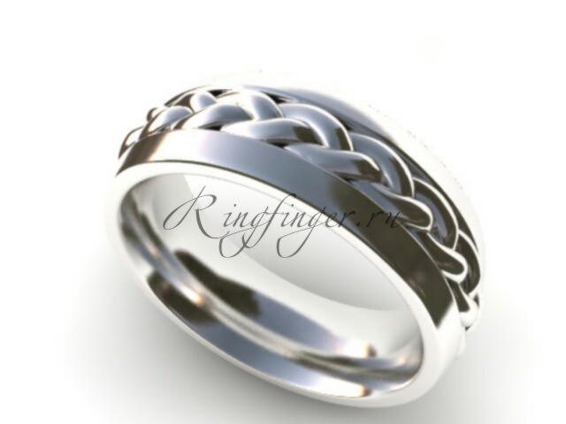Кельтское кольцо для свадьбы с плетеным узором