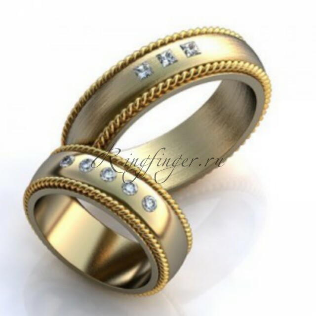 Матовые венчальные кольца с плетенкой по краям