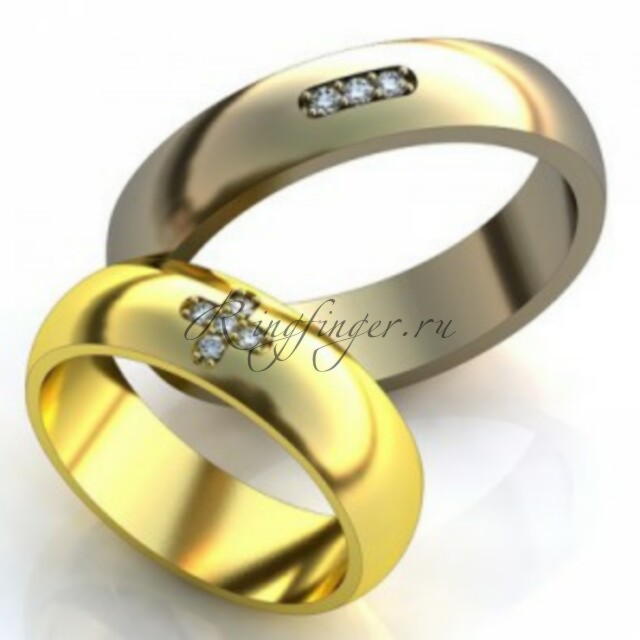 Парные обручальные классические кольца с небольшой вставкой из бриллиантов