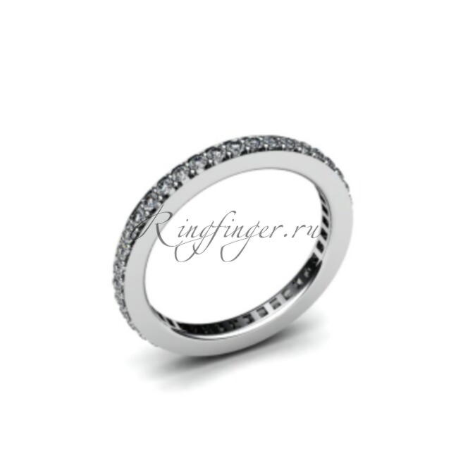 Тонкое кольцо для венчания полностью украшенное камнями